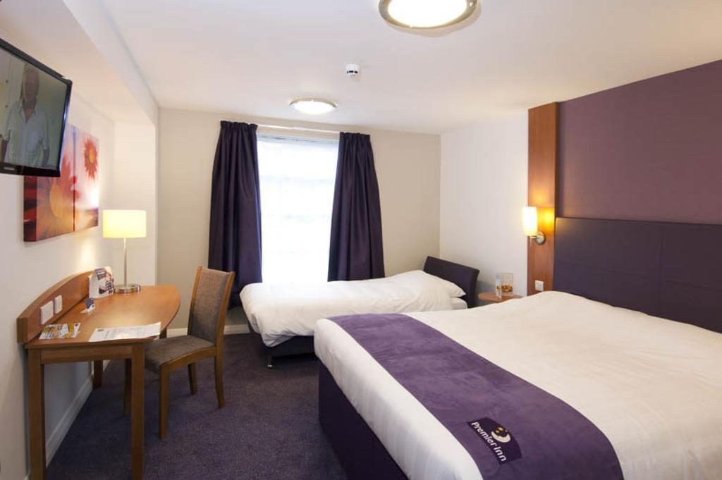 Premier Inn Dover East 客房 照片