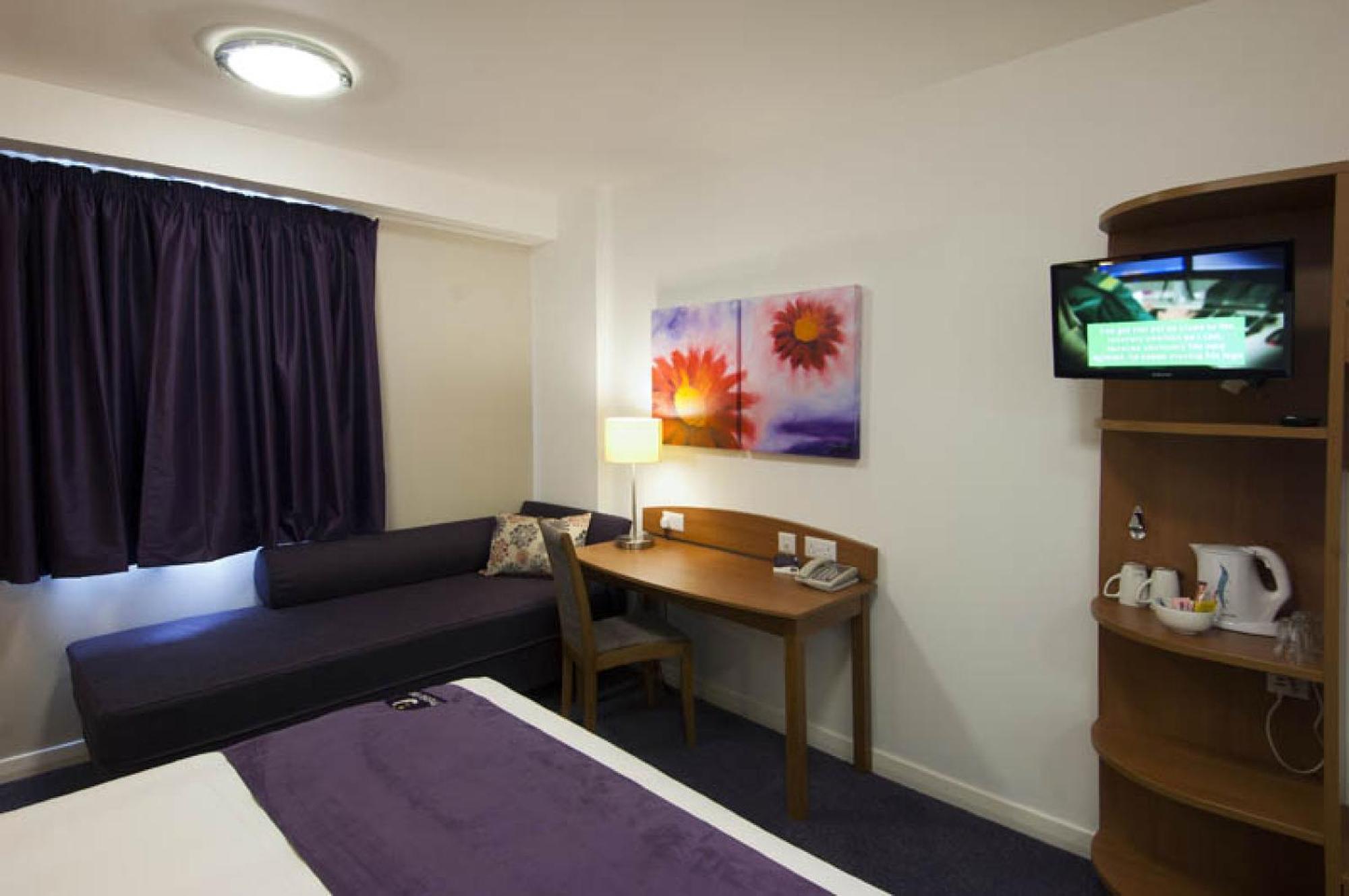 Premier Inn Dover East 外观 照片