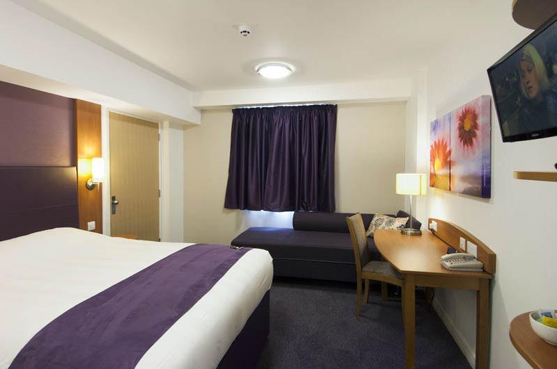 Premier Inn Dover East 外观 照片